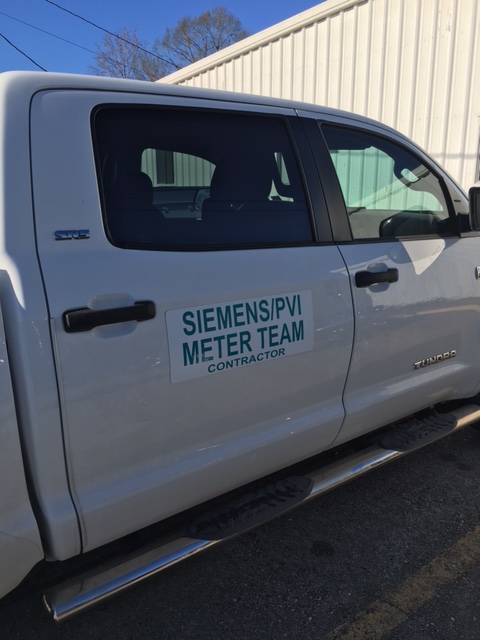 Siemens/PVI Team Member Knocks on Door